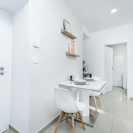Rentero One Bedroom Washington Prága