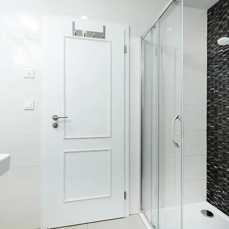 Apartment Sunny One Bedroom By Rentero